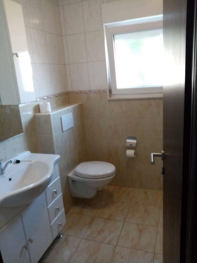 Apartments Luki Трогир Экстерьер фото